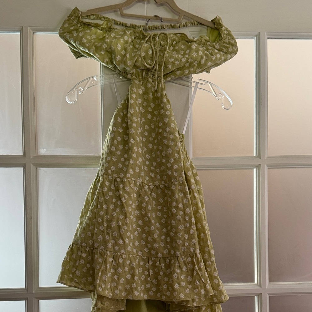 Sabo SkirtGreen Floral Off-Shoulder Dress